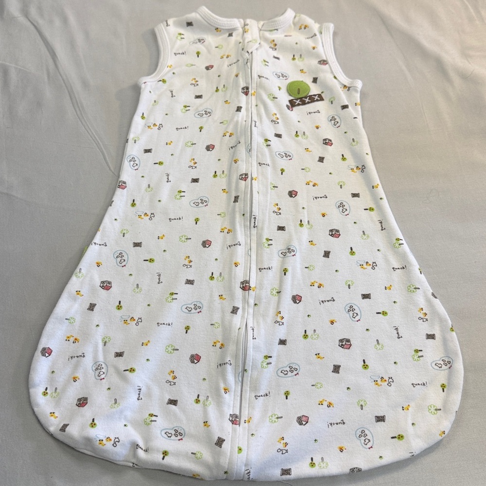 🐥 Kushies - White Sleeveless Baby Sleep Sack with Cute Prints